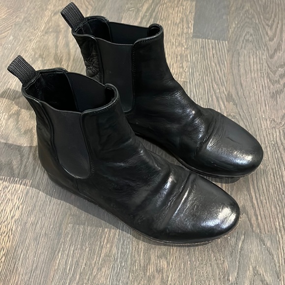 The Last Conspiracy Chelsea Boots - Picture 2 of 7